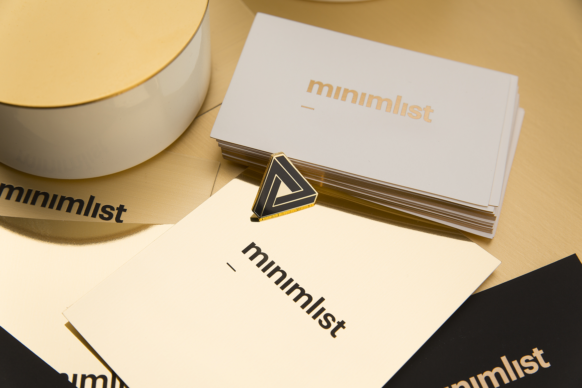 minimalist classic — 23