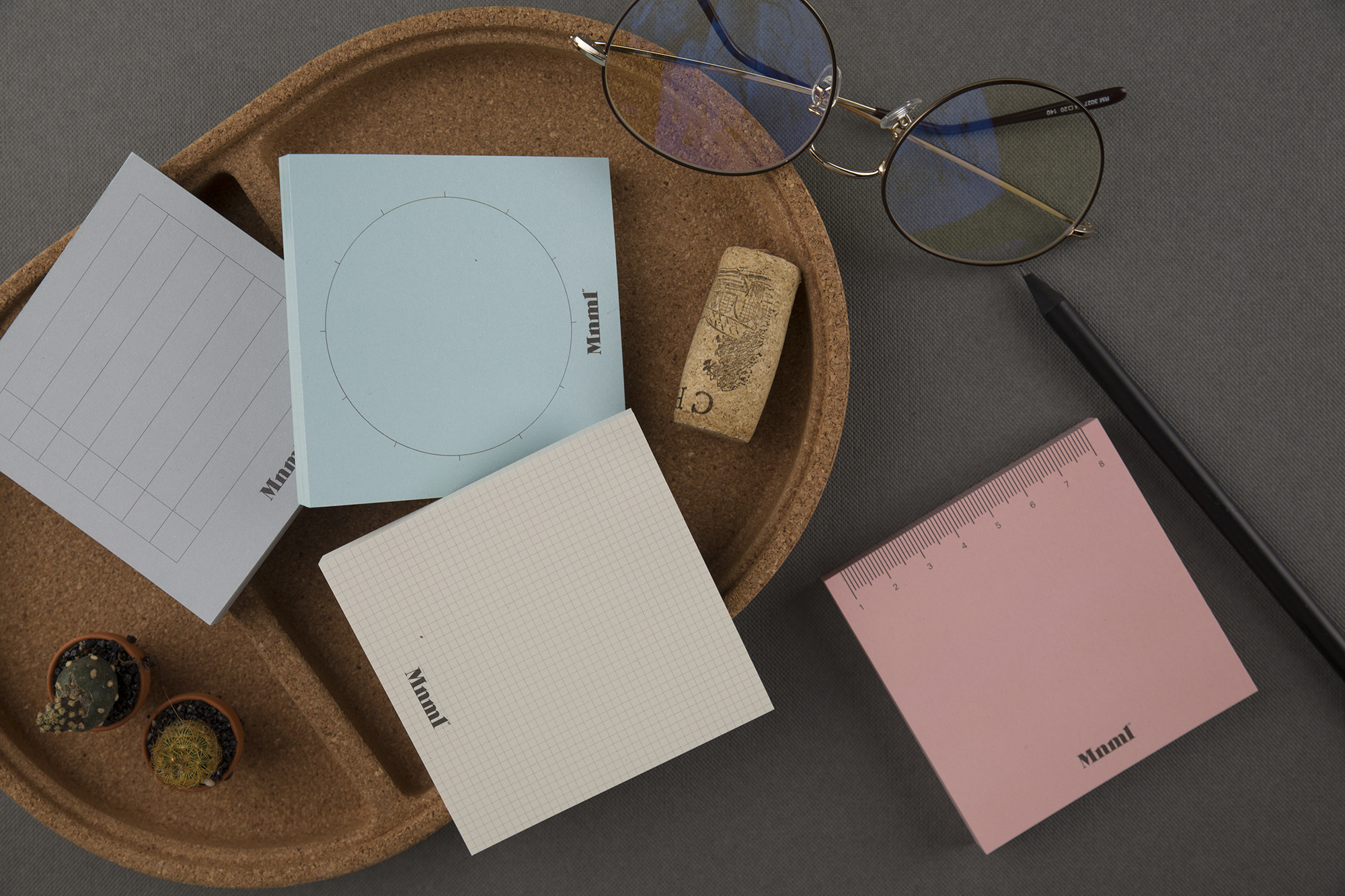 minimalist classic — 16